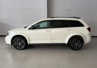 D_NQ_NP_2X_629728-MLM94295559861_102025-F-dodge-journey-24-sxt-7-pasajeros-lujo-at
