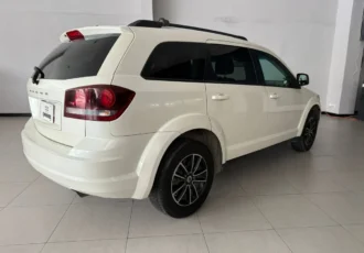D_NQ_NP_2X_898486-MLM94295470397_102025-F-dodge-journey-24-sxt-7-pasajeros-lujo-at
