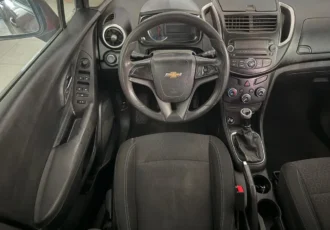 D_NQ_NP_2X_726624-MLM93861596690_102025-F-chevrolet-trax-18-ls-mt