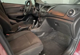 D_NQ_NP_2X_863014-MLM94285611993_102025-F-chevrolet-trax-18-ls-mt